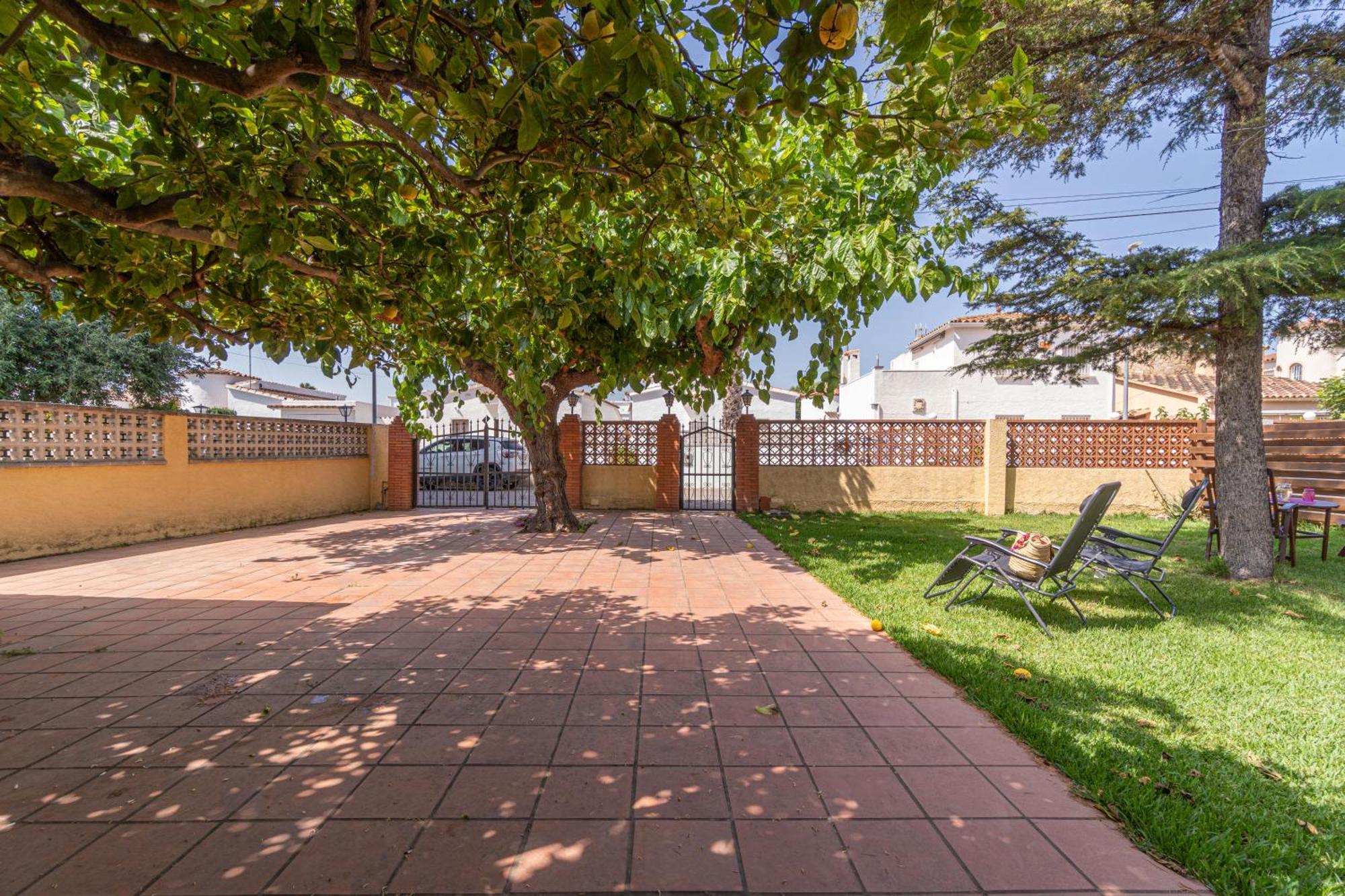 Apart-Rent Casa Con Jardin Pani 0081 Empuriabrava Ngoại thất bức ảnh